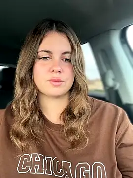 Snapshot of Samantha_official chatting on December 17, 2025, 9:58 am Samantha official online show from December 17, 2025, 9:58 am