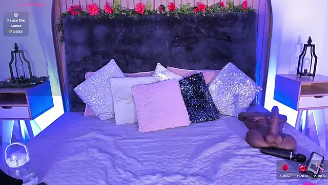 Karlagonzales  online show from October 25, 2025, 10:47 am