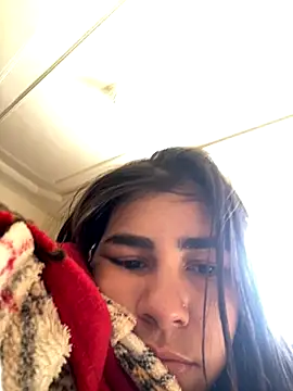 Snapshot of iarinhalatina chatting on September 29, 2025, 5:51 pm iarinhalatina online show from September 29, 2025, 5:51 pm