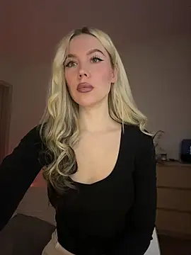 xDinnax online show from May 15, 2026, 2:15 pm