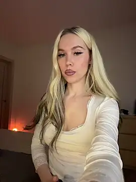 xDinnax online show from May 20, 2026, 1:41 pm