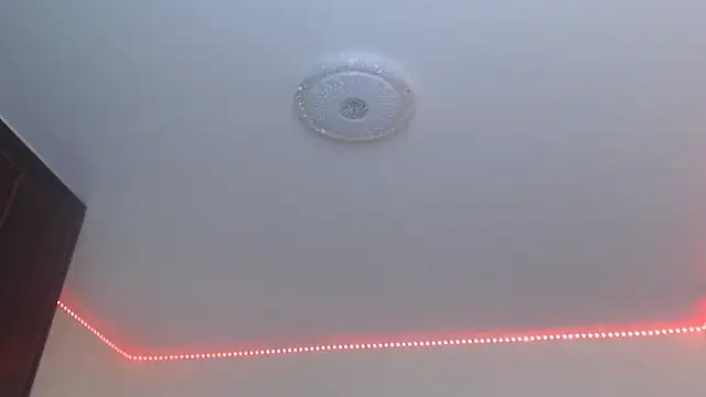 Snapshot of peeky_pinky chatting on July 8, 2026, 6:14 am peeky pinky online show from July 8, 2026, 6:14 am
