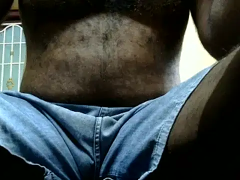 Snapshot of reegan889 chatting on February 15, 2025, 12:54 pm reegan889 online show from February 15, 2025, 12:54 pm