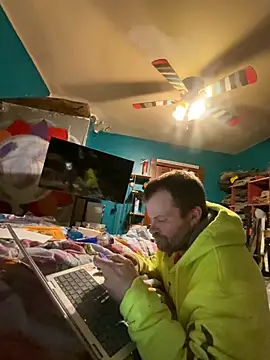 Snapshot of charactrzero chatting on February 12, 2025, 1:19 am charactrzero online show from February 12, 2025, 1:19 am