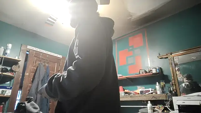 Snapshot of charactrzero chatting on February 11, 2026, 9:14 pm charactrzero online show from February 11, 2026, 9:14 pm