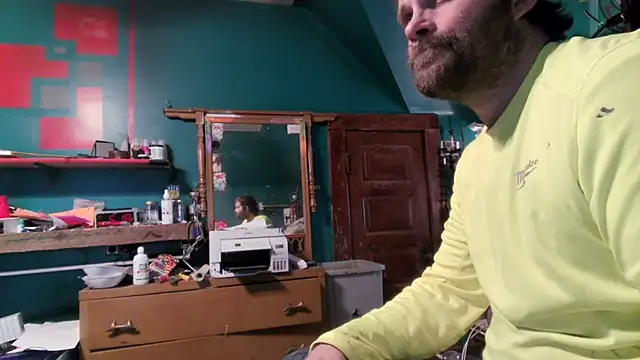 Snapshot of charactrzero chatting on February 22, 2026, 6:42 pm charactrzero online show from February 22, 2026, 6:42 pm