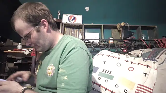 Snapshot of charactrzero chatting on December 19, 2025, 1:42 am charactrzero online show from December 19, 2025, 1:42 am