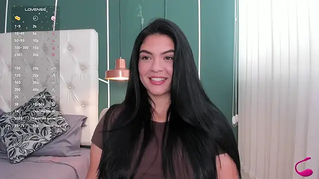 Snapshot of Veronicalanx1 chatting on November 18, 2025, 12:41 pm Veronicalanx1 online show from November 18, 2025, 12:41 pm