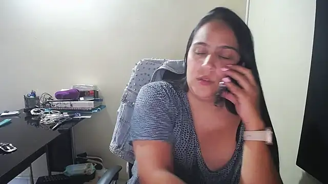 kendall 52 online show from November 29, 2025, 8:09 pm