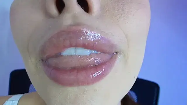 Snapshot of lisbet21x chatting on February 9, 2026, 3:10 pm lisbet21x online show from February 9, 2026, 3:10 pm