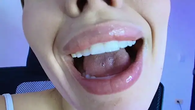 Snapshot of lisbet21x chatting on February 6, 2026, 6:09 am lisbet21x online show from February 6, 2026, 6:09 am