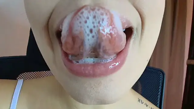 lisbet21x online show from March 13, 2026, 4:34 pm