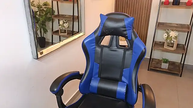 Kenya--Buhle online show from April 8, 2026, 11:01 am