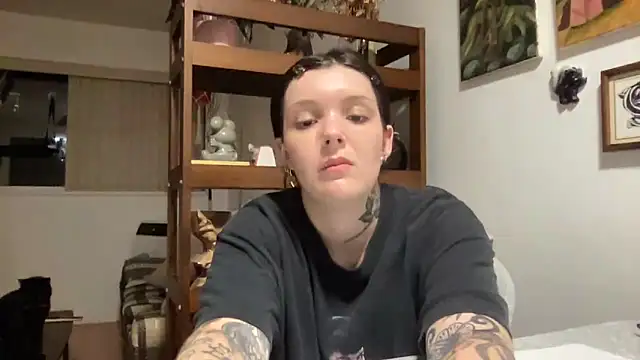 SweetMaisie online show from September 28, 2025, 3:35 am