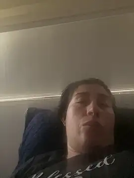 andreaisis2 online show from March 8, 2025, 9:08 pm