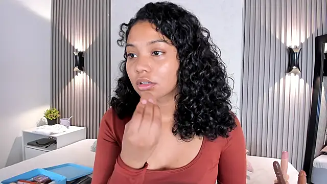 Snapshot of Zafiiraa chatting on January 11, 2026, 1:51 pm Zafiiraa online show from January 11, 2026, 1:51 pm