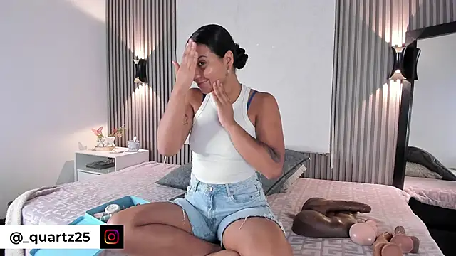 Zafiiraa online show from March 19, 2026, 12:05 pm