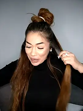 Ella sweety online show from October 24, 2025, 8:08 pm