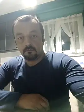Snapshot of serkan201852 chatting on December 19, 2024, 9:06 pm serkan201852 online show from December 19, 2024, 9:06 pm