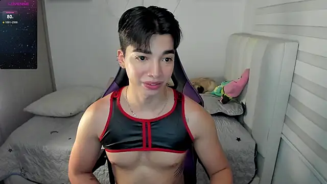 Snapshot of santy7v7 chatting on November 4, 2025, 1:15 pm santy7v7 online show from November 4, 2025, 1:15 pm