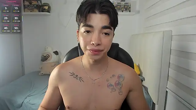 santy7v7 online show from February 8, 2026, 1:42 pm