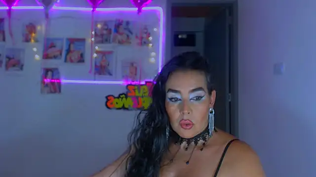 sweet vanessa 22 online show from January 24, 2025, 2:18 am