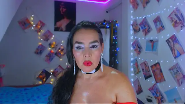 sweet vanessa 22 online show from March 8, 2025, 3:50 am