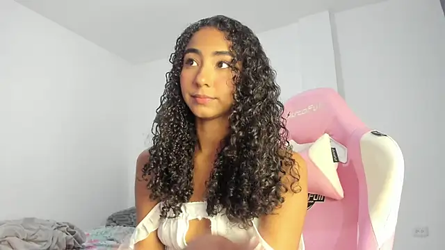 Snapshot of khaliope chatting on July 14, 2026, 11:11 pm khaliope online show from July 14, 2026, 11:11 pm