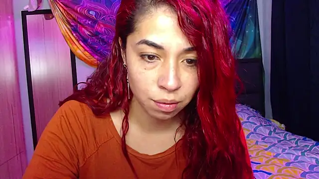 Snapshot of Alexxx_andr4 chatting on November 5, 2025, 10:57 pm Alexxx andr4 online show from November 5, 2025, 10:57 pm