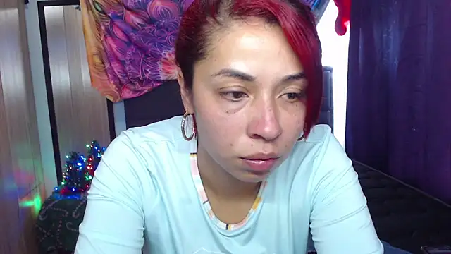 Snapshot of Alexxx_andr4 chatting on December 19, 2025, 8:00 pm Alexxx andr4 online show from December 19, 2025, 8:00 pm