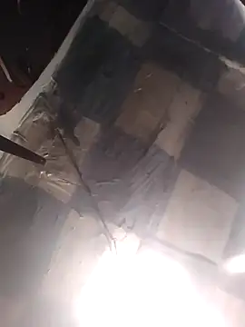 Wero4200 online show from April 11, 2026, 8:01 pm