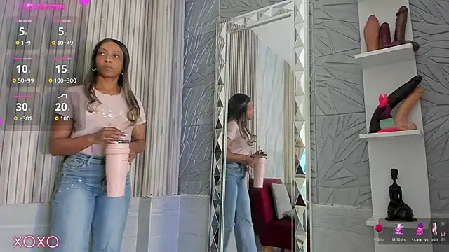 BriannaChelsea online show from February 3, 2026, 11:48 am