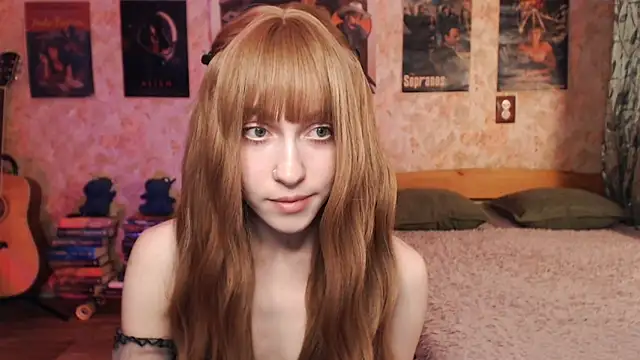 Friendly Ellie online show from November 5, 2025, 11:19 pm