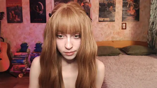 Friendly Ellie online show from November 24, 2025, 11:16 pm