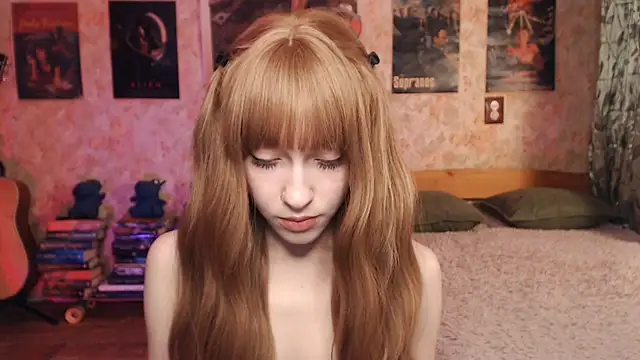 Friendly Ellie online show from November 23, 2025, 12:20 am