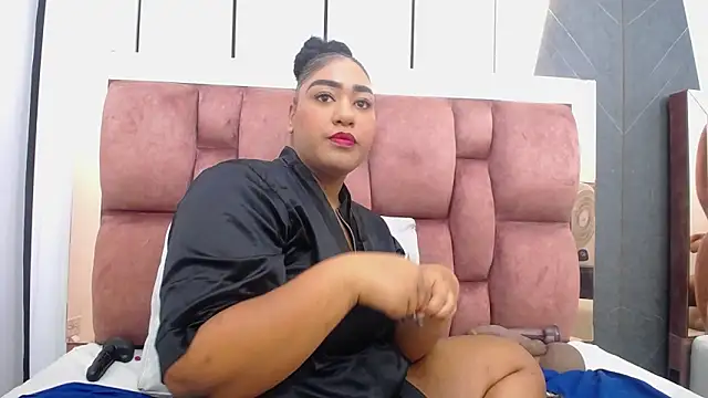 arianna pearl online show from April 15, 2026, 7:58 pm