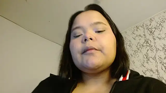 Snapshot of sexychubby___ chatting on October 31, 2025, 2:52 am sexychubby online show from October 31, 2025, 2:52 am