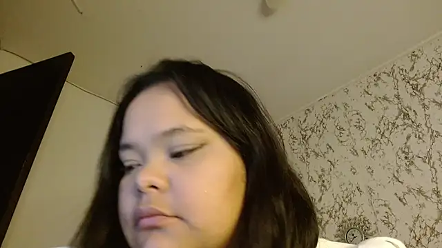 Snapshot of sexychubby___ chatting on November 21, 2025, 7:02 pm sexychubby online show from November 21, 2025, 7:02 pm