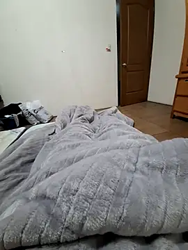 Calamaco07 online show from December 19, 2025, 12:40 pm