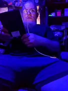 Kevinmc1d online show from November 6, 2025, 4:05 am