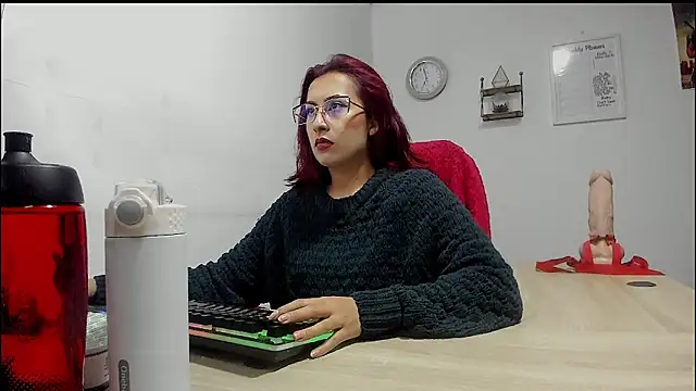 Snapshot of Scarlett_Sen chatting on February 21, 2025, 12:27 pm Scarlett Sen online show from February 21, 2025, 12:27 pm