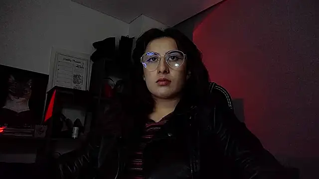 Snapshot of Scarlett_Sen chatting on October 3, 2025, 2:07 pm Scarlett Sen online show from October 3, 2025, 2:07 pm