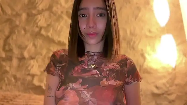 GenesisCastillano online show from March 12, 2026, 10:52 am