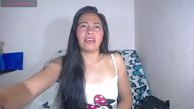 Snapshot of hanna_girl21 chatting on February 7, 2025, 11:12 am hanna girl21 online show from February 7, 2025, 11:12 am