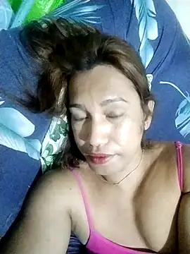 Snapshot of Angel_Camshot chatting on February 19, 2025, 1:17 pm Angel Camshot online show from February 19, 2025, 1:17 pm