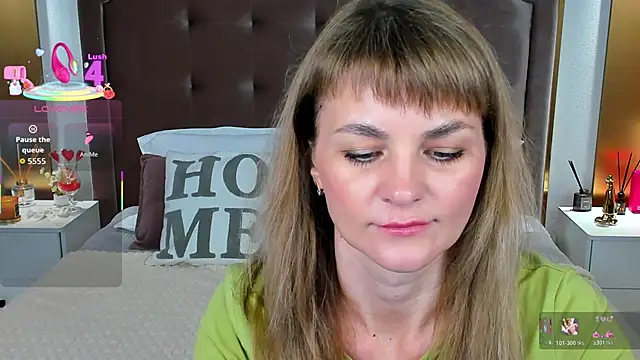 annasimonsj online show from March 24, 2026, 1:05 am