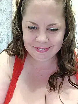Snapshot of Ginabig chatting on June 2, 2026, 11:32 am Ginabig online show from June 2, 2026, 11:32 am