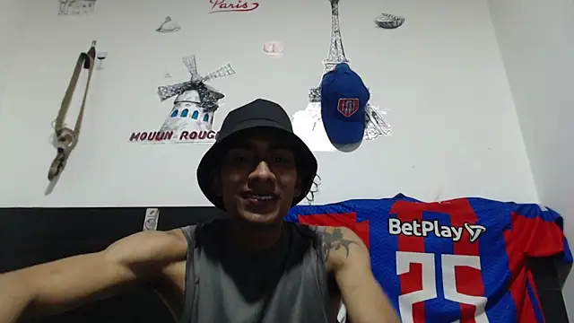 stifen  online show from January 15, 2025, 3:33 am