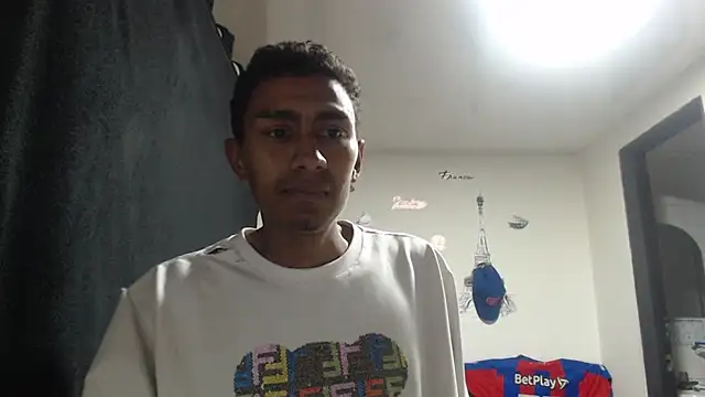 stifen  online show from January 14, 2025, 4:04 am