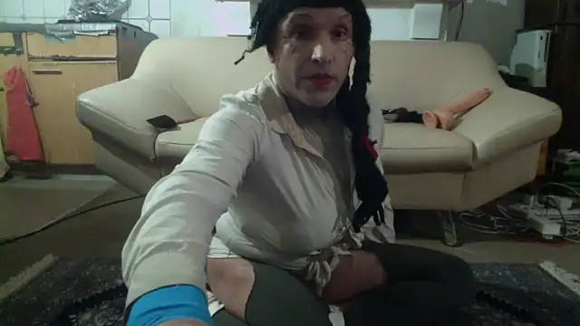 Sissy naomi online show from November 28, 2025, 5:57 pm